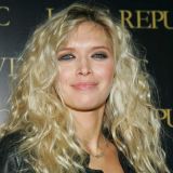 Брежнева встала грудью за новых солисток 