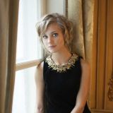 Вид маленькой дочери Асмус ошеломил народ