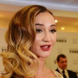 Ольга Бузова рассказала о травле и поделилась мудростью с пышками