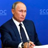 Путин: Россия проходит серьезные испытания в связи с пандемией
