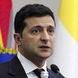 Зеленского просят купить российскую вакцину от коронавируса: Дайте украинцам шанс выжить