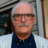 Народ набросился с грязными обвинениями на Никиту Михалкова