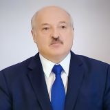 Еще одно громкое увольнение: Лукашенко карает недостаточно преданных чиновников 