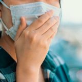 На фаворитку Градского подали в суд за спущенную маску 