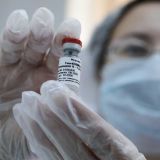 Вакцинация от коронавируса в Москве: как встать в очередь на прививку