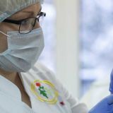 Доля готовых привиться от COVID-19 россиян достигла 42%