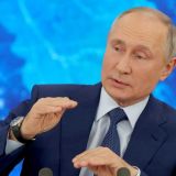 Путин обратился к Западу: Почему вы считаете, что мы придурки? 