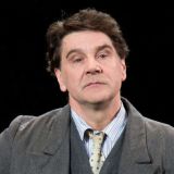 Бросил беременную у ЗАГСа: Маковецкий рассказал о чудовищном поступке