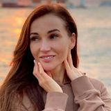 Анфиса Чехова в прозрачном лифчике возбудила россиян