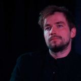 Постоянно плачущий Александр Петров получил хороший пинок