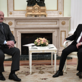 Путин поставил переговоры с Лукашенко 