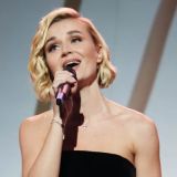 Гагарину застукали обнаженной на пляже