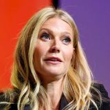 Интимные свечи голливудской звезды оказались опасными для жизни