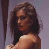 Красавицу Ирину Шейк засняли в неприглядном виде