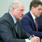 Решение Лукашенко о запрете протестной символики осудили: Разозлит народ