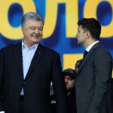 Зеленского обвинили в нарушении украинских законов: Встал на путь Порошенко