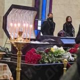 Тюбик анальной смазки для утех на том свете: что друг положил в гроб умершему в гей-оргии Шевчуку