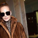 Глюк’oZa оголила грудь перед камерой