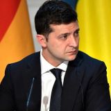 Политолог Денисов: Украинцы поражают запредельно фантастическим терпением в отношении Зеленского