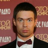 Стаса Пьеху нашли в гримерке без чувств на полу