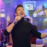 Исхудавший Лазарев неожиданно сообщил об объединении с Топаловым