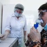 Суточный прирост заразившихся коронавирусом в России составил почти 13 тысяч