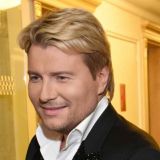 Безвкусица: Спутавшегося с кумиром молодежи Баскова смешали с грязью