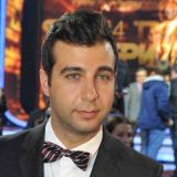 Ласки дочери Урганта с темнокожим парнем на камеру вызвали шок