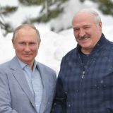 Политолог Орешкин о встрече Путина и Лукашенко в Сочи: Они с трудом друг друга переносят