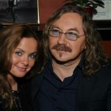 Жена Николаева покрыла соседей отборным матом