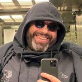 52-летний Фадеев прилюдно показал своего 