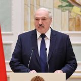 Многовекторность Лукашенко обретает второе дыхание из-за потери интереса Запада к протестам – журналист Шарапов