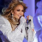 Уставшая сглатывать Дженнифер Лопес бросила жениха