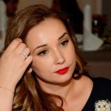 Затравленная Чехова показала фигуру без прикрас: Второй подбородок