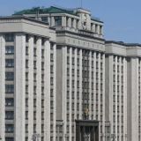 Госдума приняла во втором чтении поправки о лишении свободы за оскорбление ветеранов