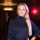 Узнавшая о внушительном достоинстве Борисова оказалась у койки Солнцева в ночнушке