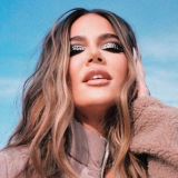 Раздевшуюся Кардашьян подняли на смех за необъятные формы