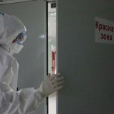 Число заразившихся коронавирусом россиян за сутки выросло на 8,8 тысячи