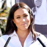 Особое украшение: Меган Маркл передала королевской семье тайное послание