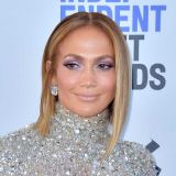 Дженнифер Лопес появилась на публике без обручального кольца