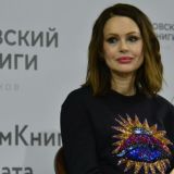 Морщины и складки: Лицо 55-летней Безруковой вызвало оторопь