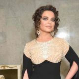 Морщинистая Королева поразила видом без фотошопа