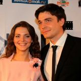 Звезды, друзья и большой торт: Почему Матвеев побежал утром за цветами для Боярской