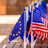 Военный эксперт Багдасаров: Запад репетирует свержение власти в России 