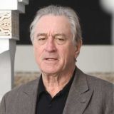 Бриллианты и элитная одежда: Де Ниро засудит выкачивающую из него деньги бывшую жену