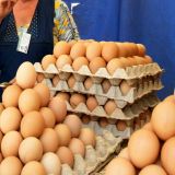 В России выросли цены на яйца и картофель