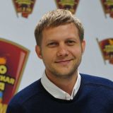 Тяжелобольного Корчевникова высмеяли за разговоры по душам с огурцами