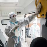 Прирост числа заболевших COVID-19 в России снизился