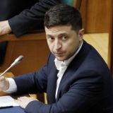 Зеленский напоминает неадекватного комедианта, который гастролирует по миру – эксперт Руденко