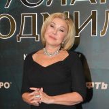 Муж Успенской отнял у нее квартиру в США и претендует на дом за 150 миллионов рублей